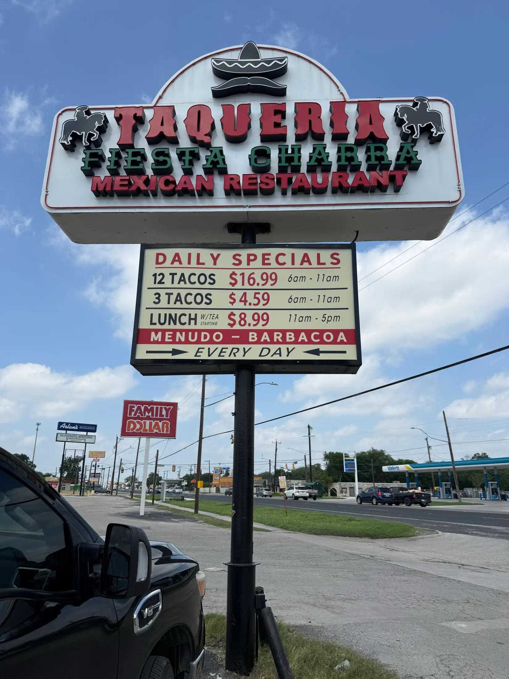 Taquería Fiesta Charra